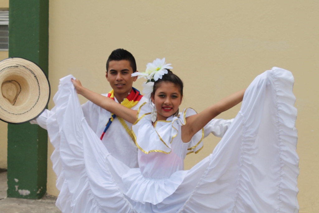 grupo-de-danzas-sentimiento-andino-iemcp 20726401178 l.jpg