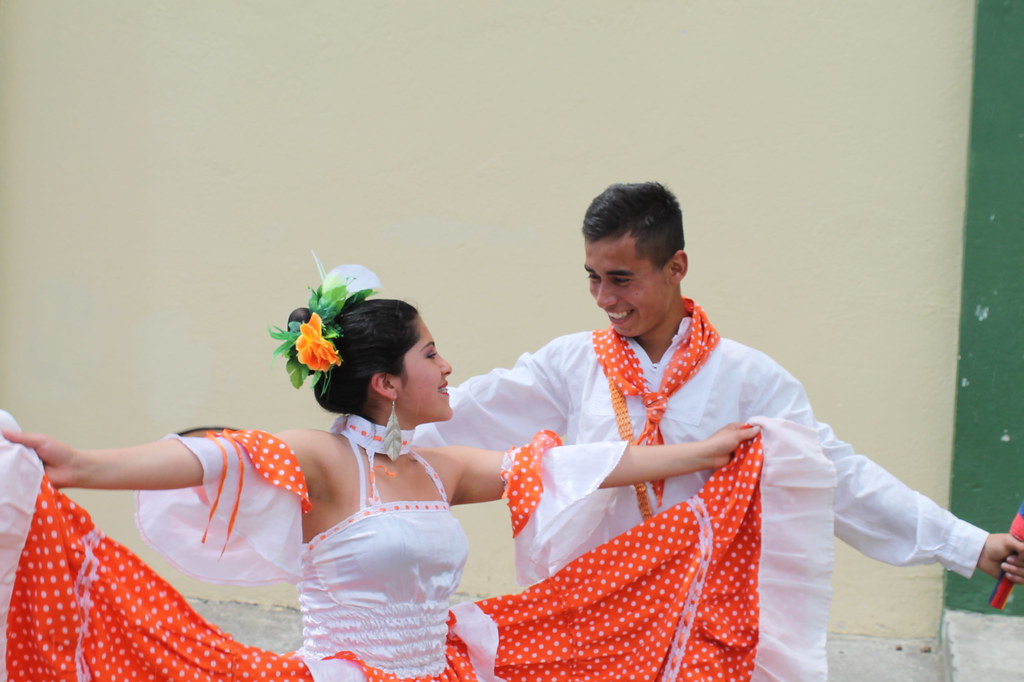 grupo-de-danzas-sentimiento-andino-iemcp 20727586069 l.jpg