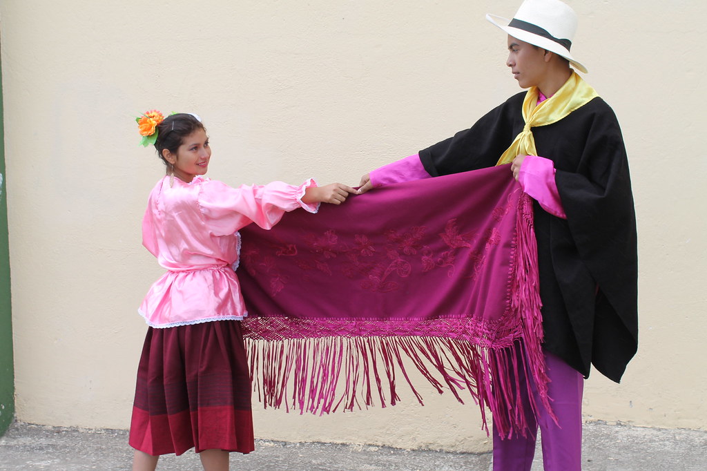 grupo-de-danzas-sentimiento-andino-iemcp 20727749879 l.jpg