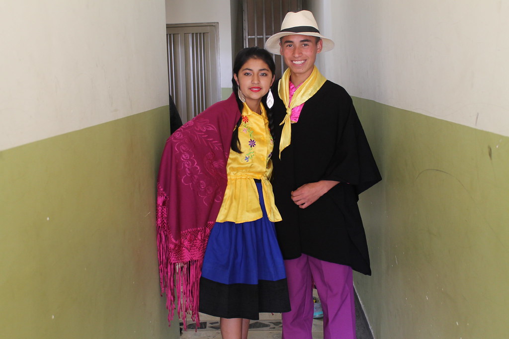 grupo-de-danzas-sentimiento-andino-iemcp 20904891242 l.jpg